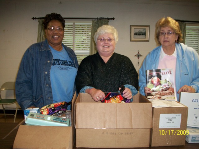 Angel Food PkUP Frances, Me, Judy